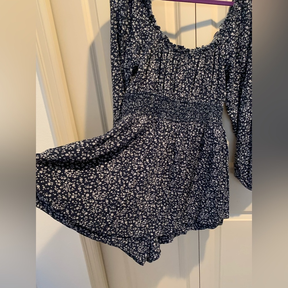 Hollister Navy Floral Romper - Picture 8 of 10